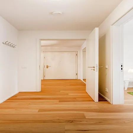 Luxury For Rent Near Goetheplatz