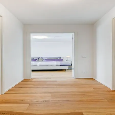 Luxury For Rent Near Goetheplatz Apartmán *