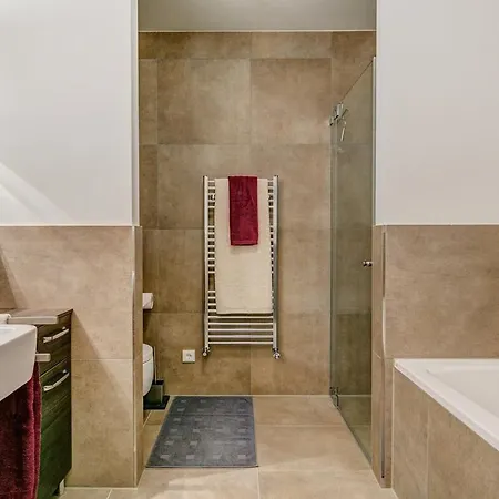 Apartmán Luxury For Rent Near Goetheplatz